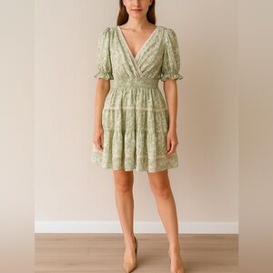 Taylor Floral Chiffon A-Line V neck ruffle hem Dress size 8